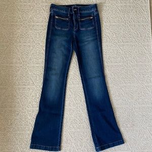 WHBM Everyday Soft Denim Skinny Flare Jeans size 2